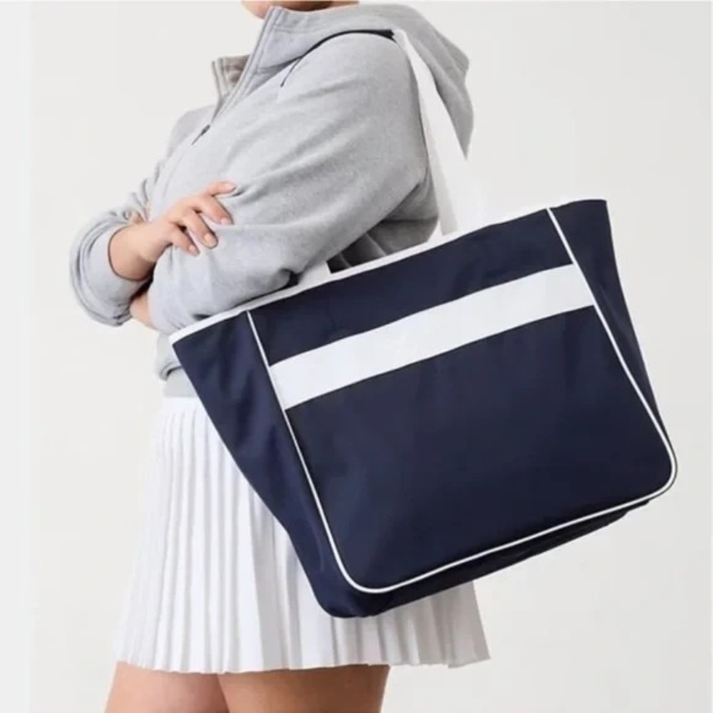 Athleta All About Tote Bag Navy Nylon Lightweight Gym Travel Shoulder Carryall